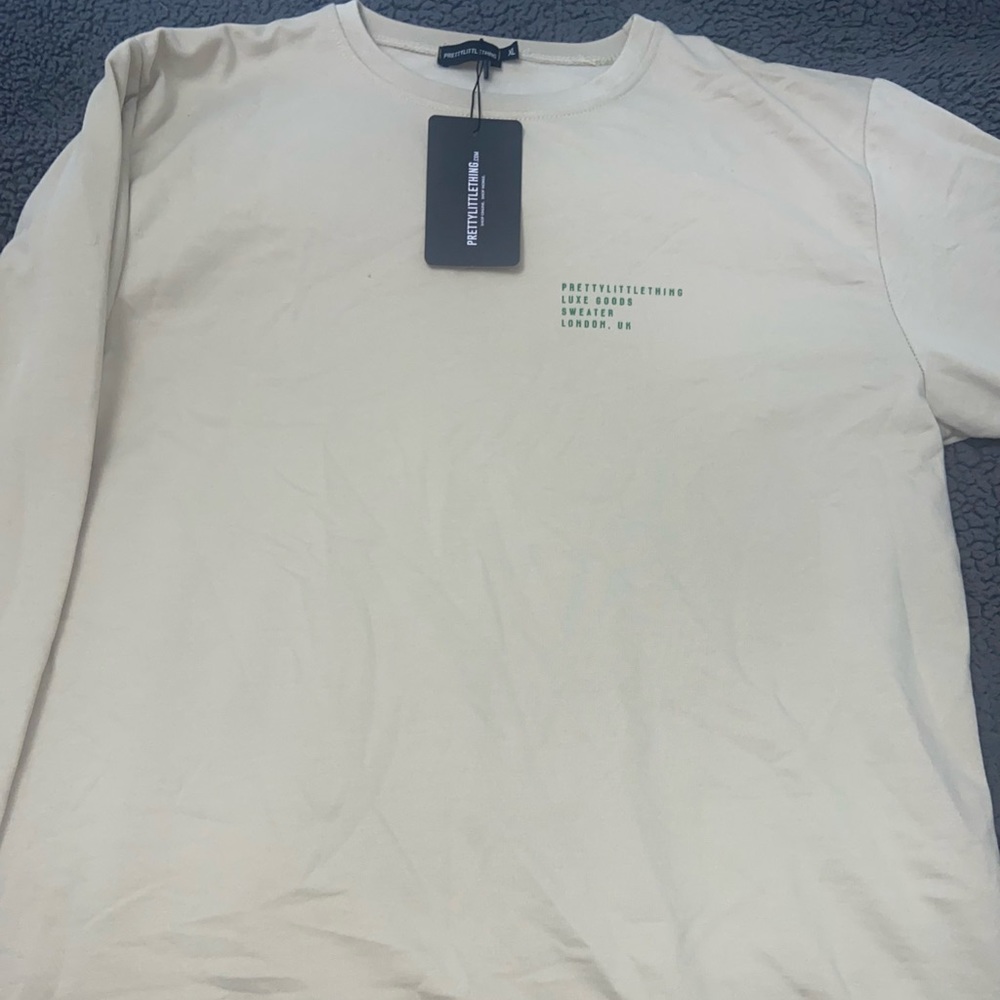 PRETTY LITTLE THING LUXE GOODS SWEATER! SIZE: XL 🔥🔥 CONDITION: NEW WITH TAGS🔥